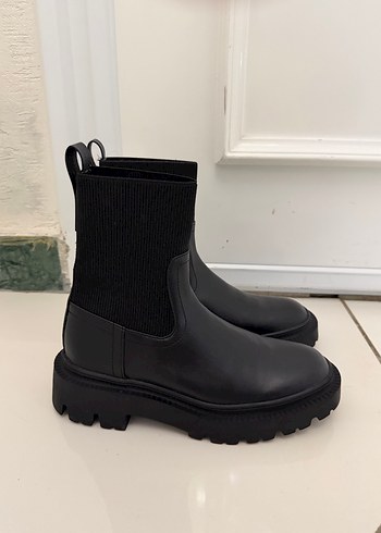 Siyah Kadın Blok Topuklu Bot - Görsel 3