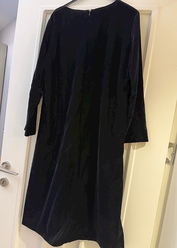 Uzun Kollu Siyah Gotik Nakışlı Elbise - Görsel 2