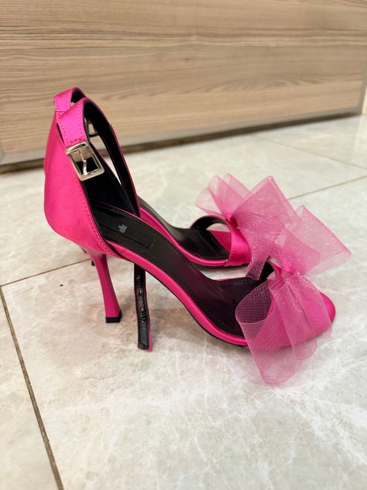 Pembe Fırfırlı Stiletto Topuklu Kadın Ayakkabı - Görsel 2