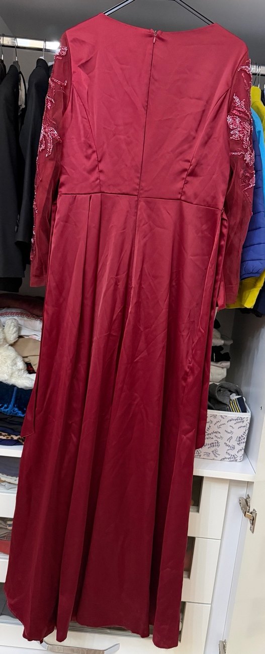 Bordo İşlemeli Uzun Kollu Abiye Elbise - Görsel 2