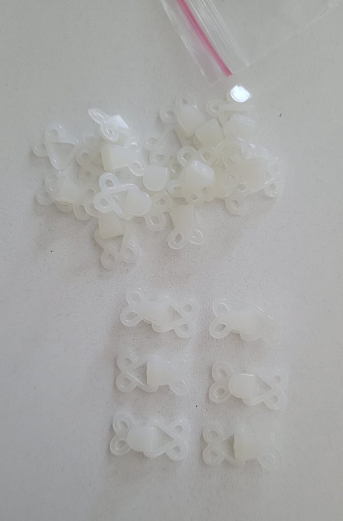 Beyaz plastik kanca - Görsel 2