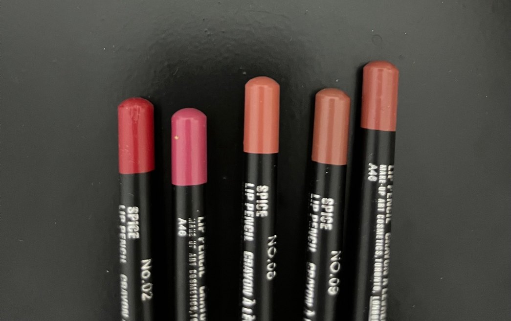 MAC Koyu Pembe Dudak Kalemi - Görsel 2