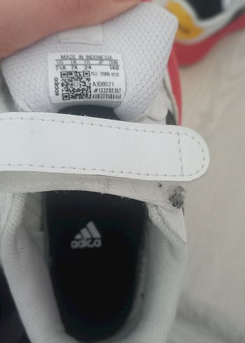 Kız Çocuk Beyaz Cırt Cırtlı Spor Ayakkabı - Görsel 3