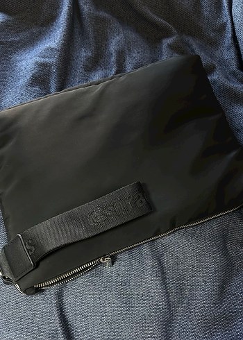 stradivarius bilgisayar cantasi - Görsel 2