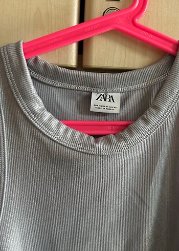 kadın Gri Parlak Kolsuz Üst - Görsel 2