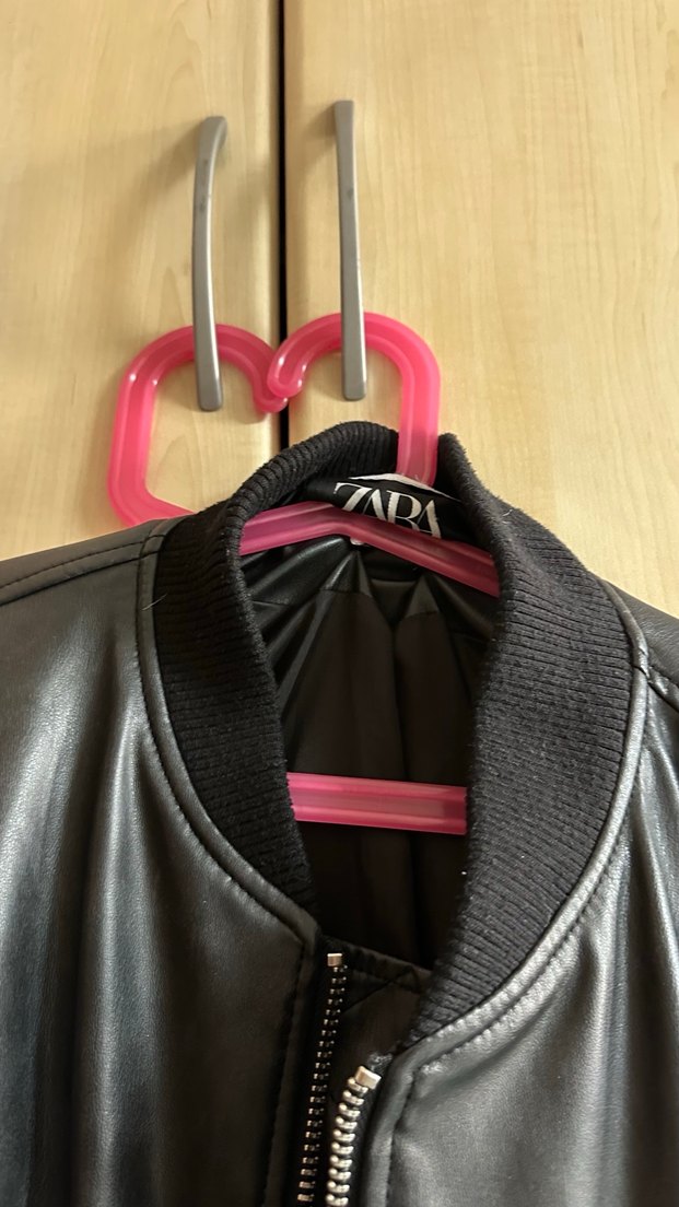 Kadın Siyah Deri Fermuarlı Ceket - Görsel 2