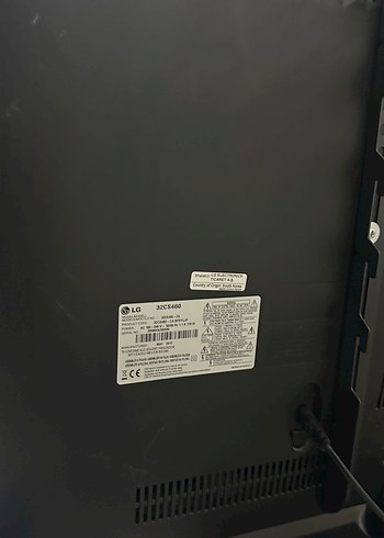 Siyah LG televizyon 32 inc - Görsel 2