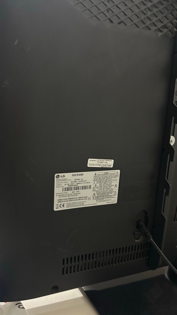 Siyah LG televizyon 32 inc - Görsel 2
