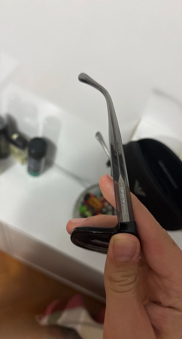 Emporio Armani Siyah erkek güneş gözlüğü - Görsel 3