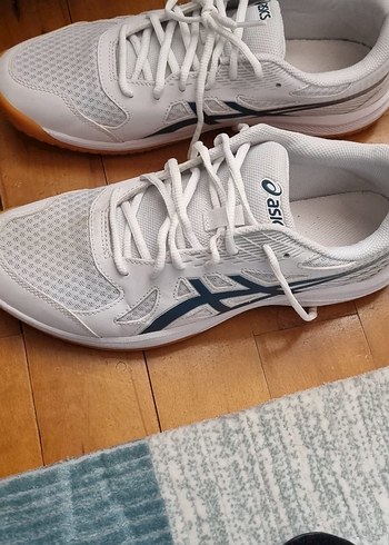 Asics 45