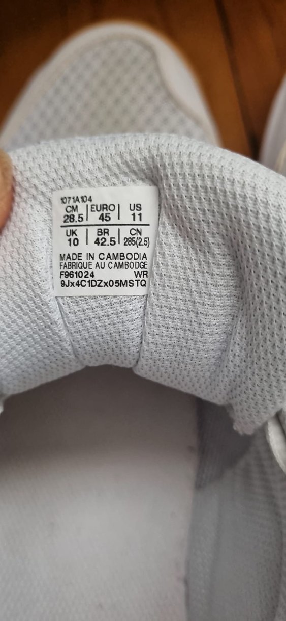 Beyaz Asics Bağcıklı ünisex voleybol ve kaymaz taban ayakkabısı - Görsel 2