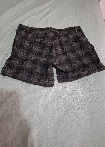 Kadın Gri Düğmeli Mini Yün Şort - Görsel 2