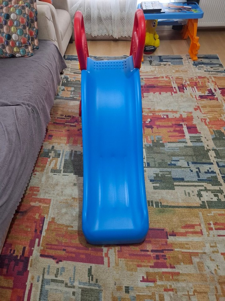 Çocuklar için renkli kaydırak 60x135x90 cm ebatları - Görsel 2