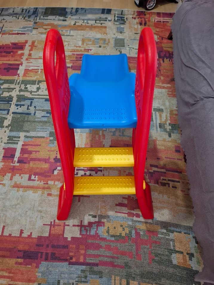 Çocuklar için renkli kaydırak 60x135x90 cm ebatları - Görsel 3