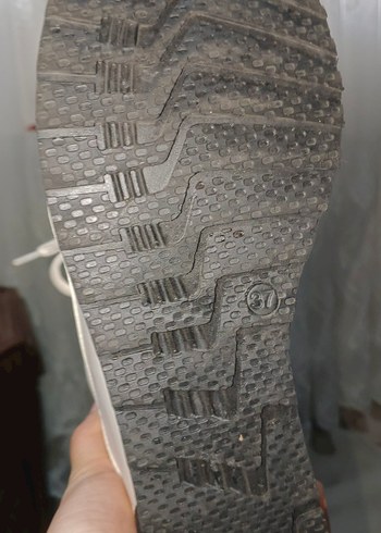 Beyaz Bağcıklı Dolgu Topuklu Kadın Bot - Görsel 3