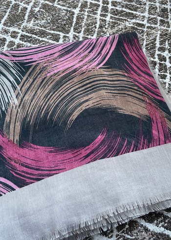 Kadın Çok Renkli Fırça Desenli Fırfırlı Şal - Görsel 3