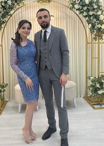 Cengiz AKTÜRK .Tek Kollu, Çapraz Yaka Mavi Midi Abiye Elbise - Görsel 3