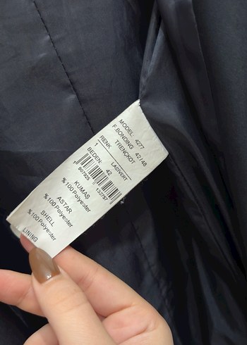 Siyah Uzun Kesim Fermuarlı Kaban - Görsel 3