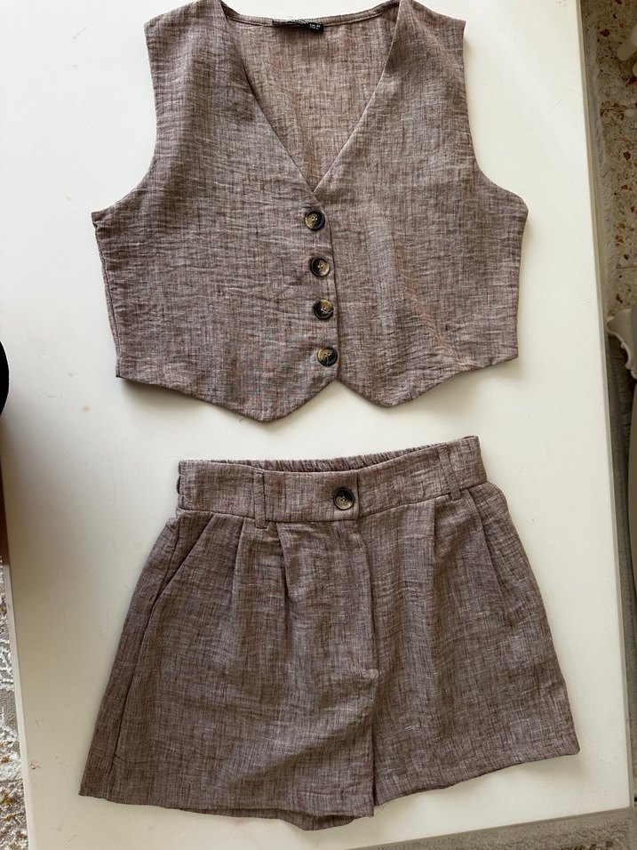 Bej Keten Düğmeli V Yaka ikili takım - Görsel 3