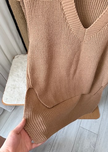 V Yaka Bej Örgü Kadın Süveter - Görsel 3
