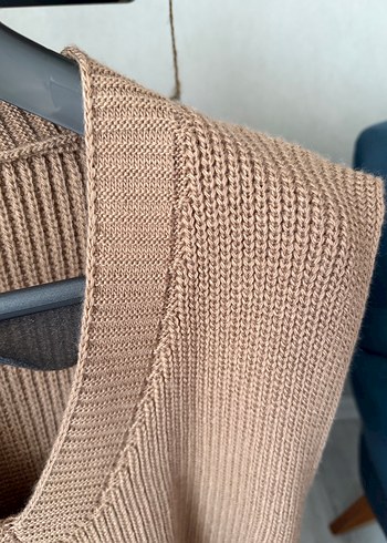 V Yaka Bej Örgü Kadın Süveter - Görsel 4