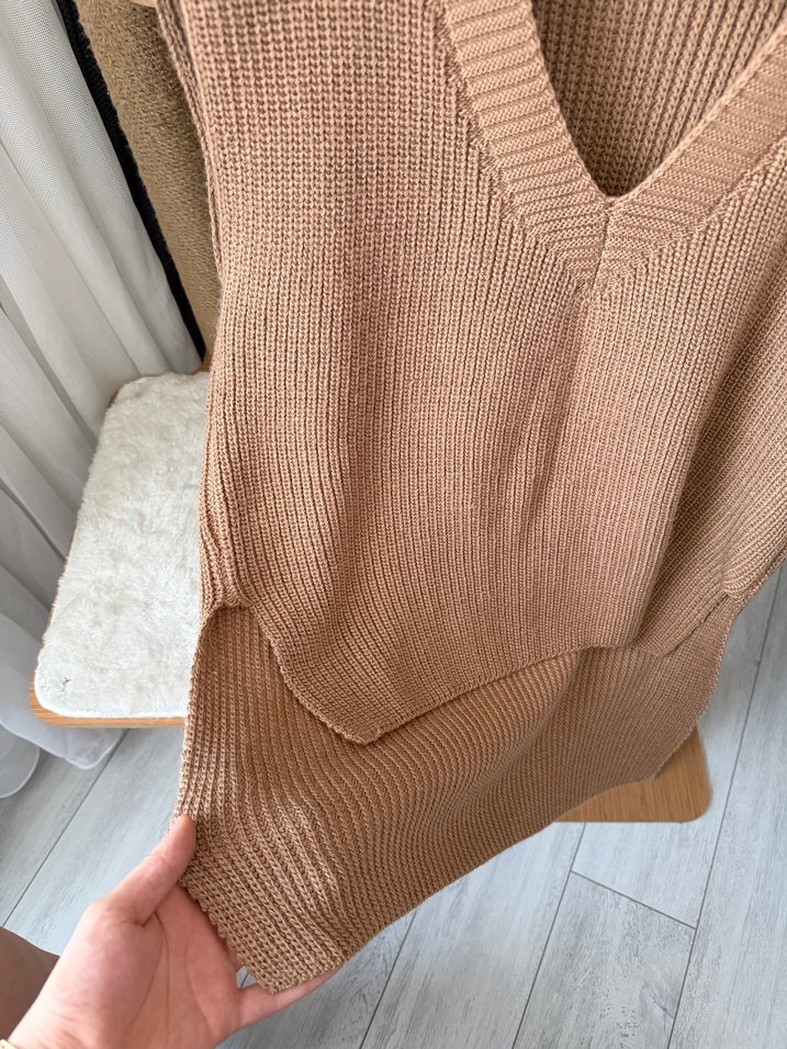 V Yaka Bej Örgü Kadın Süveter - Görsel 3