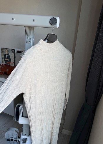 Bej Yüksek Yakalı Kadın Triko elbise - Görsel 3