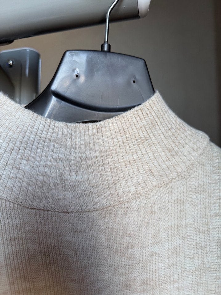 Bej Yüksek Yakalı Kadın Triko elbise - Görsel 4