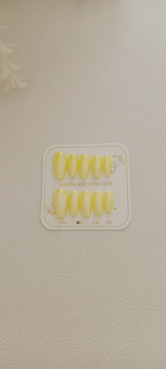El Yapımı Açık Sarı Takma tırnak - Görsel 4
