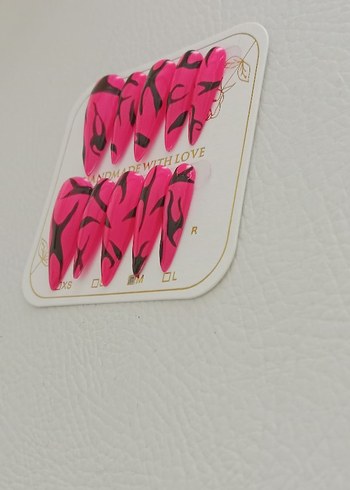 E girl takma tırnak - Görsel 2