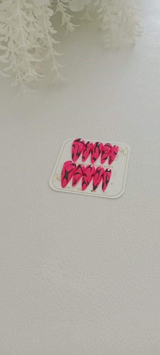 E girl takma tırnak - Görsel 4