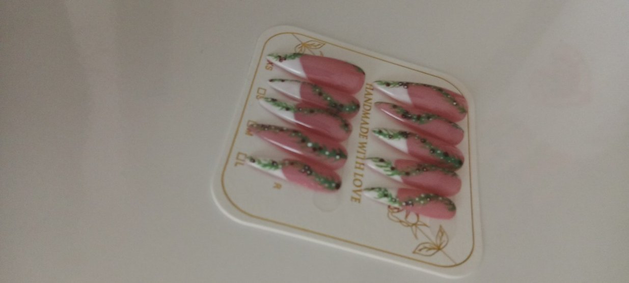 Jel Yılbaşı tırnakları - Görsel 2