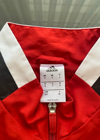 BEŞİKTAŞ ADİDAS YAĞMURLUK SEREMONİ CEKETİ - Görsel 6