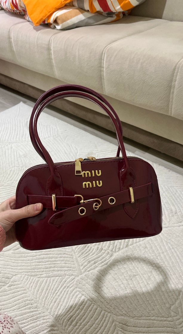 Miu Miu Bordo Rugan Kadın Çanta - Görsel 2