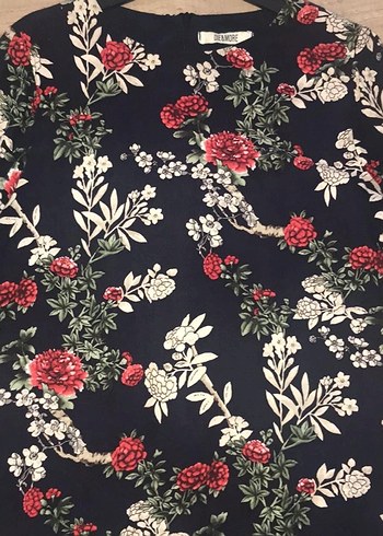 Çiçek Desenli Gri Mini elbise s ve m bedenlerede olur - Görsel 2