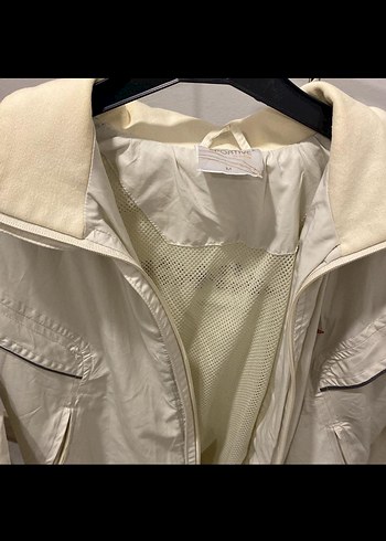 Beyaz Fermuarlı spor kadın çeket - Görsel 2