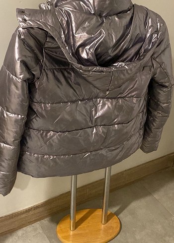 Gri Parlak Kadın Kışlık Mont - Görsel 5