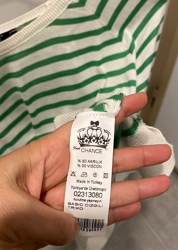 Yeşil Çizgili Pamuklu Kadın Triko - Görsel 4