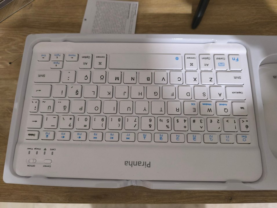 Bluetooth özellikli klavye mouse - Görsel 4