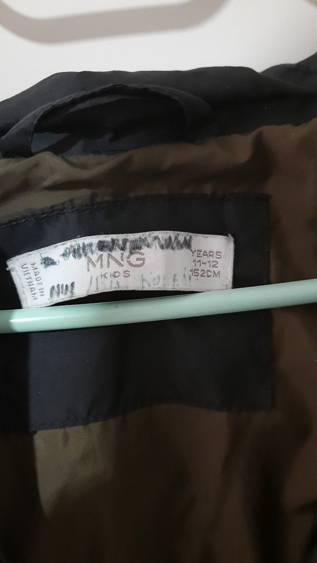 Mango Siyah Şişme Mont - Görsel 3