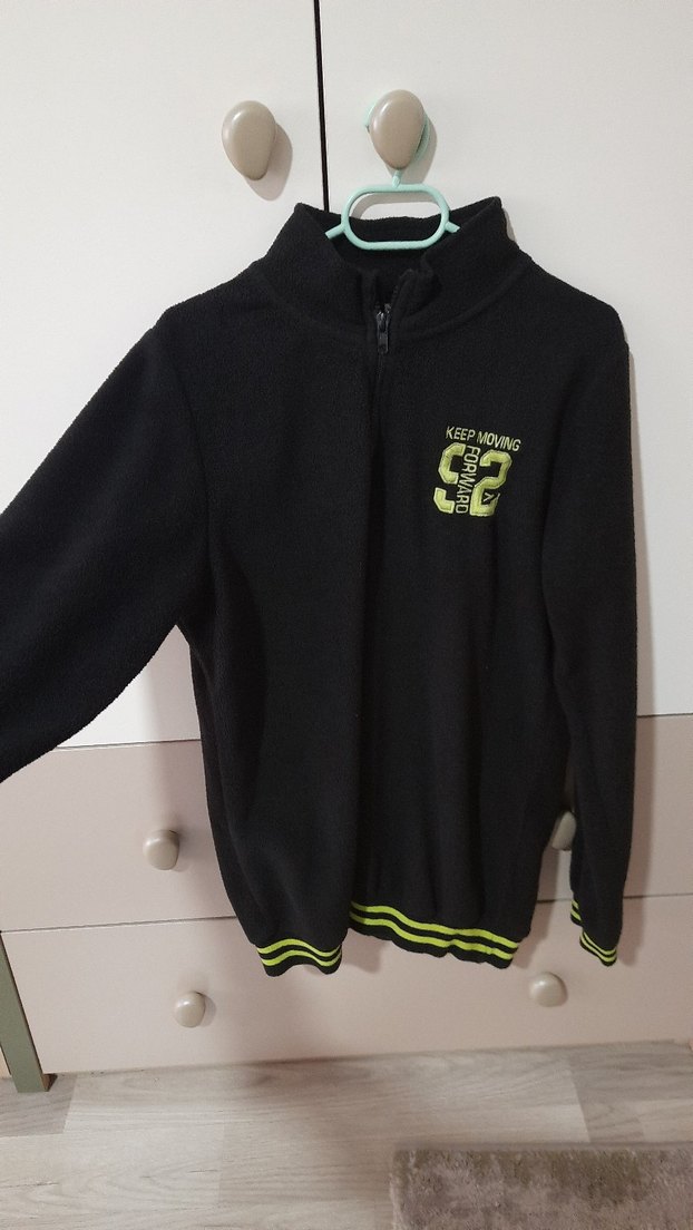 Siyah Fermuarlı Yüksek Yaka Erkek Çocuk Polar - Görsel 3