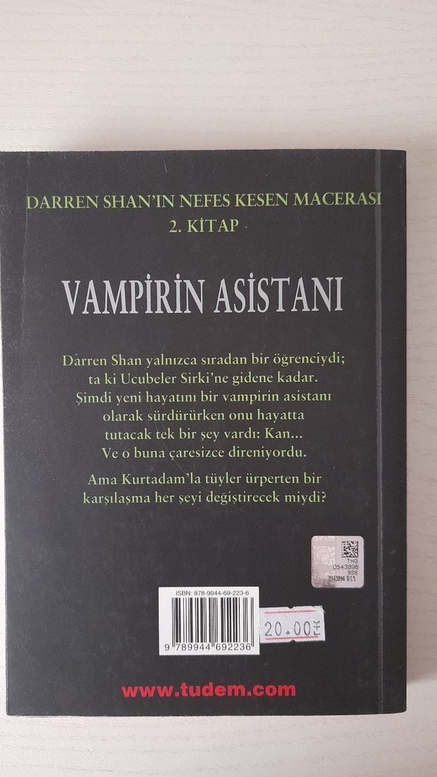 Malorie, Vampirin Asistanı, Carol Gömülmeden, Parazit,Veliahtlar - Görsel 4