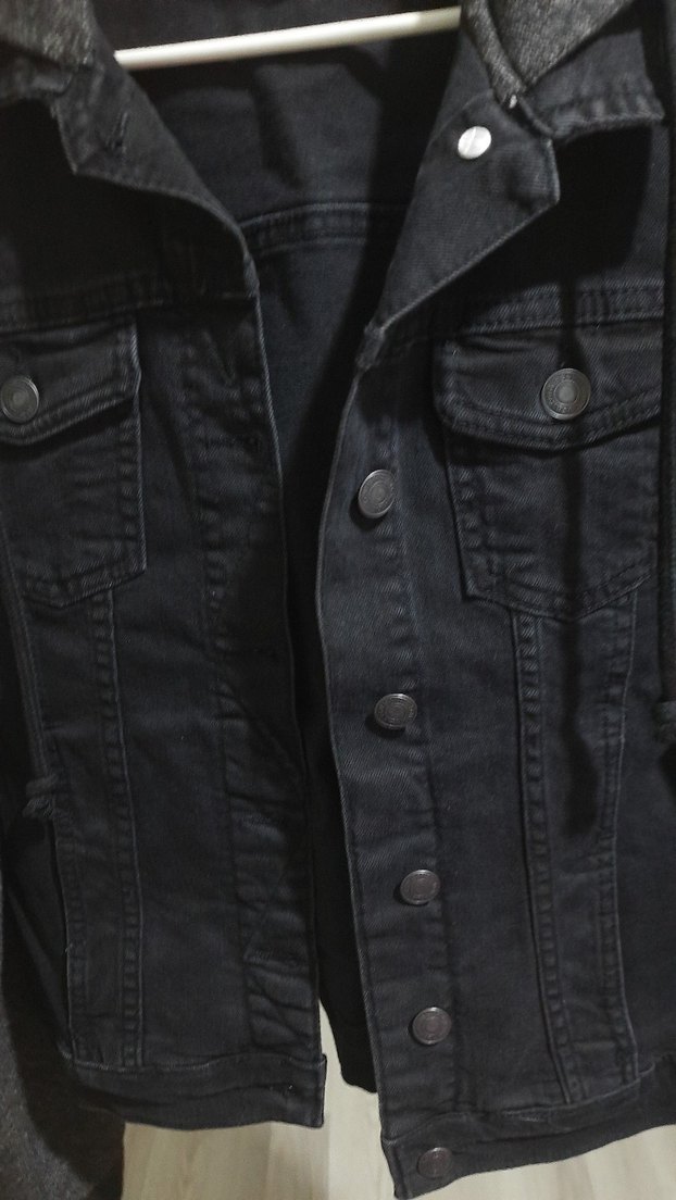 Lc Waikiki Kadın Siyah Kapşonlu Kot Ceket - Görsel 3