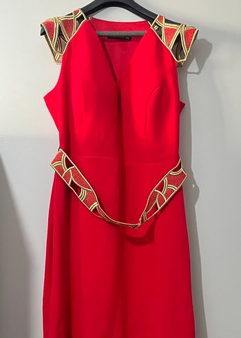 Nakışlı Kemerli Uzun Kırmızı Abiye Elbise - Görsel 2