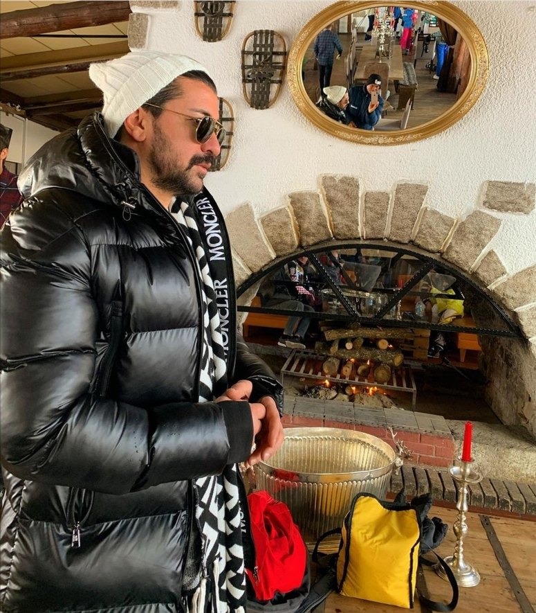 Moncler erkek mont - Görsel 2