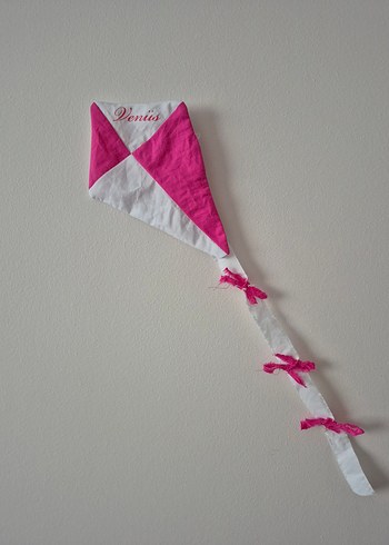 Pembe beyaz duvar süsü isme özel - Görsel 2