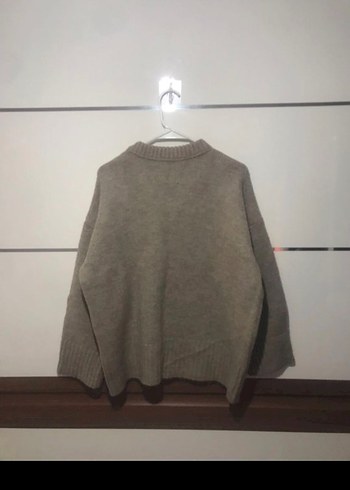 Bej Oversize V Yaka Kadın Kazak - Görsel 4