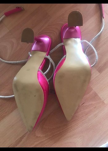 Pembe Parlak Stiletto Bantlı Kadın Ayakkabı - Görsel 5