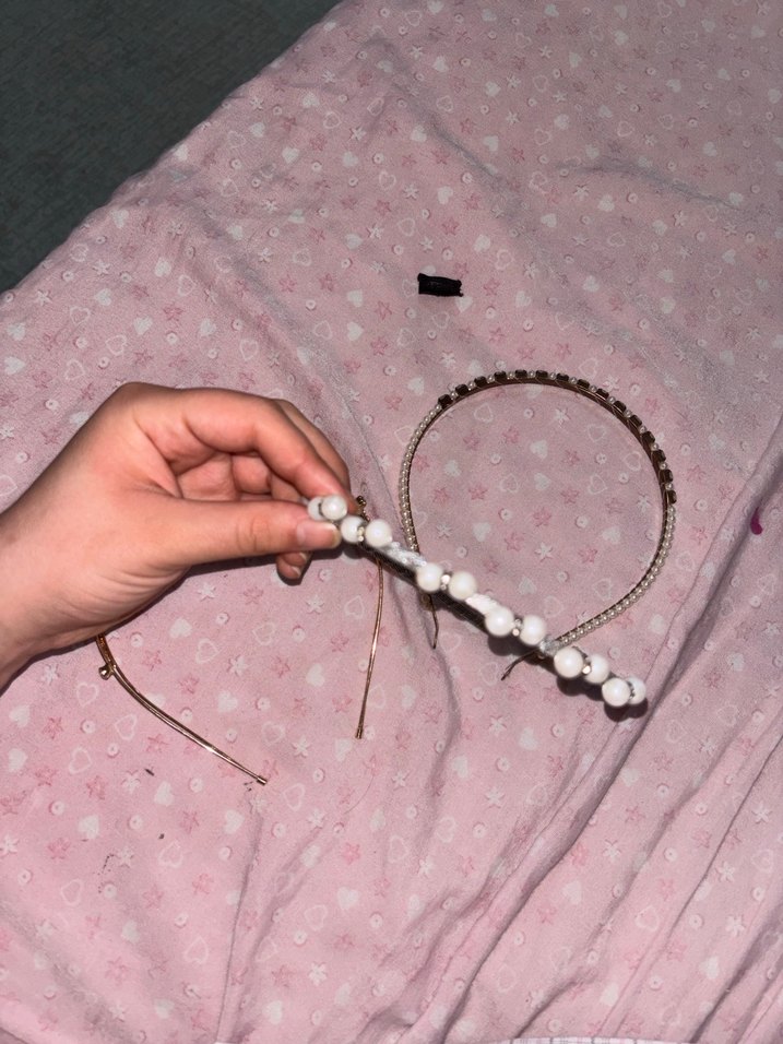 3adet taşlı boncuklu taç - Görsel 3