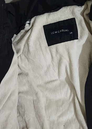 Düğmeli Siyah Kadın Kışlık Ceket - Görsel 5